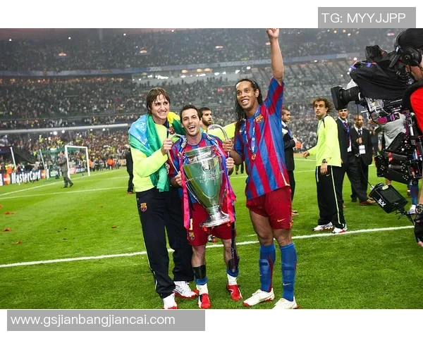 聚焦当今足坛最强球星全面解析他的辉煌成就与未来走势